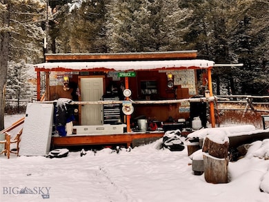 37329 Gallatin Rd, Gallatin Gateway, MT 59730 - photo 3