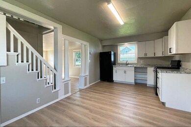 245 3rd Ave SE, Wells, MN 56097 - photo 6