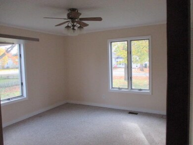 528 W Cherry St, Wayland, MI 49348 - photo 3