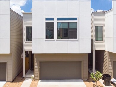 614 Thornton Rd, Houston, TX 77018 - photo 2