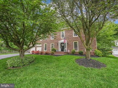 3519 Majestic Pine Ln, Fairfax, VA 22033 - photo 2