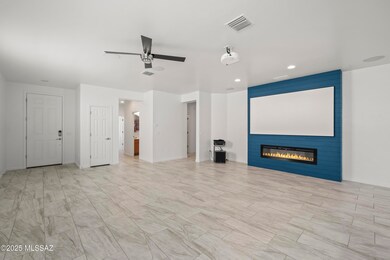 07-Living Area