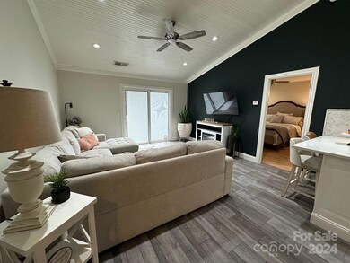 1004 Meadowbrook Ln SW, Concord, NC 28027 - photo 5