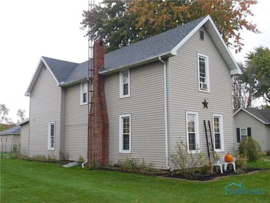 408 North St, Woodville, OH 43469 - photo 2