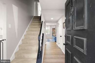 7393 Colton Ln, Manassas, VA 20109 - photo 3