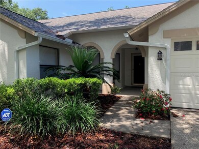 T3237966 - Covered front porch