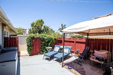 5140 Los Robles Dr, Carlsbad, CA 92008 - photo 3