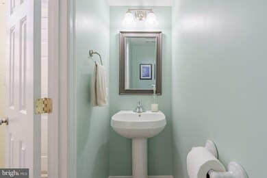 1120 Pennywort Cir, Sykesville, MD 21784 - photo 5