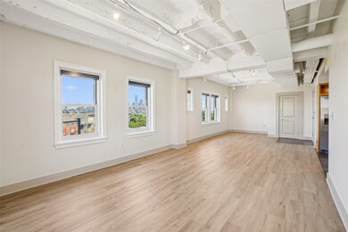 329 E Colorado Blvd unit 605, Dallas, TX 75203 - photo 3