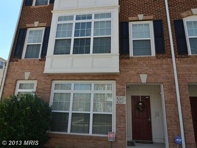 42607 Cardinal Trace Terrace, Ashburn, VA 20148 - photo 2