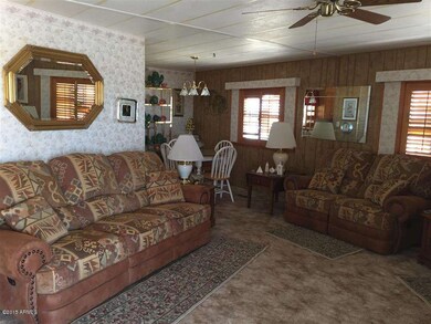 Family Room 2.JPG