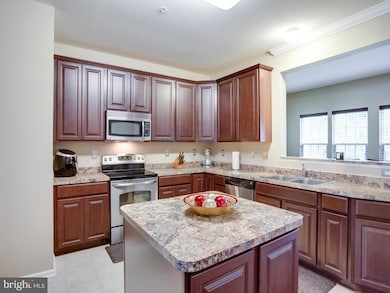 939 Hall Station Dr, Bowie, MD 20721 - photo 5