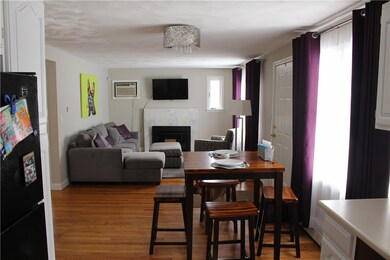OPEN FLOOR KITCHEN, DINING,LIVING ROOM