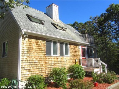 5 Vickers St, Edgartown, MA 02539 - photo 3