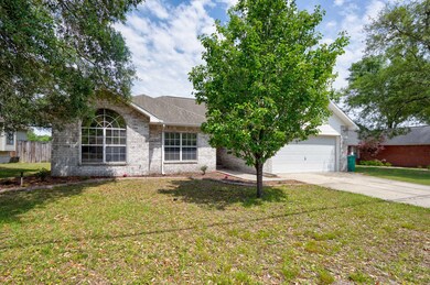 4611 Top Flight Drive-Crestview-3