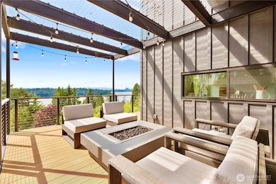 5340 W Mercer Way, Mercer Island, WA 98040 - photo 6