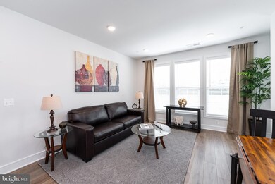 43260 Farringdon Square, Broadlands, VA 20148 - photo 5