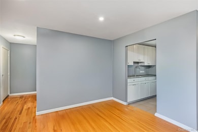 2449 Union Blvd unit 21A, Islip, NY 11751 - photo 7