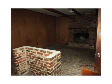 Photo. kitchen is open to den