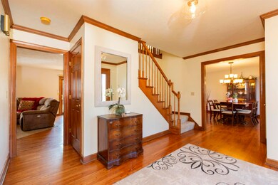 51529 Field Pointe Ln, Granger, IN 46530 - photo 4