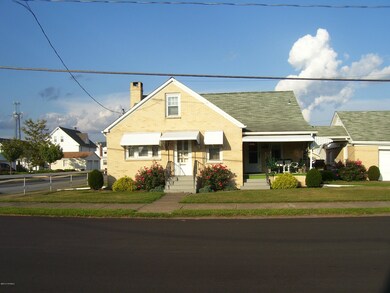 932 Monroe St, Berwick, PA 18603 - photo 2