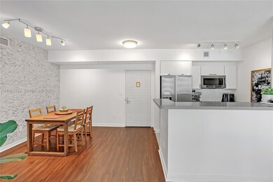 One Miami West Tower unit 3008, Miami, FL 33131 - photo 4