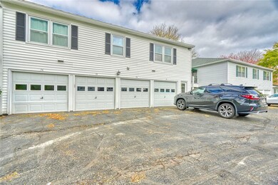 28 Foxcroft Trail unit 2, Fairport, NY 14450 - photo 3