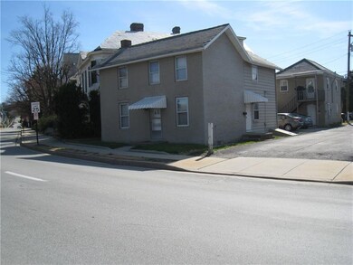 411 1/2 Main St, Latrobe, PA 15650 - photo 3