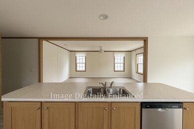 41 Webster St, Auburn, ME 04210 - photo 5