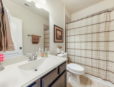 Full size guest bathroom!