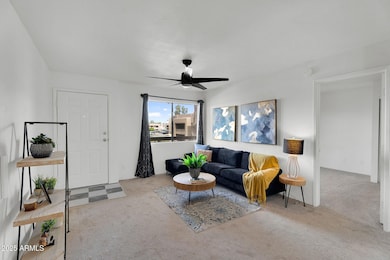 3601 W Tierra Buena Ln unit J241, Phoenix, AZ 85053 - photo 3