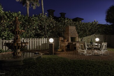 489 S Atlantic Ave, Cocoa Beach, FL 32931 - photo 5