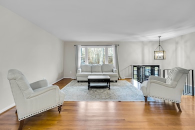 3 Minister Brook Dr, Weatogue, CT 06089 - photo 3