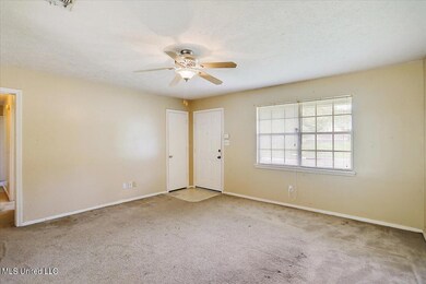 06-5064 Raintree Dr