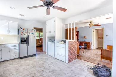 6916 Clemson Dr, Dallas, TX 75214 - photo 4