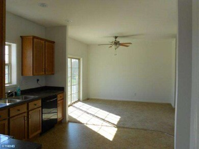 442 Ridge Ave, Spring City, PA 19475 - photo 6