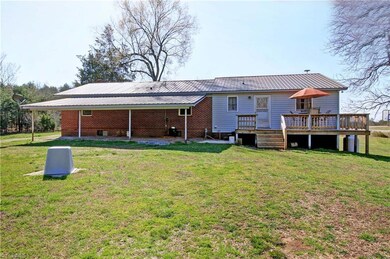 240 Damascus Church Rd, Statesville, NC 28625 - photo 7