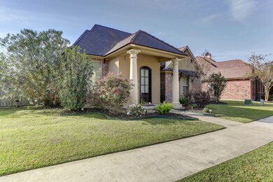 Grand Pointe-1