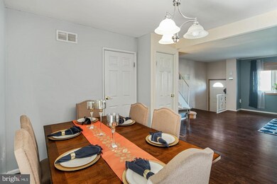 4710 Saint Denis Dr, Philadelphia, PA 19114 - photo 4