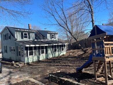 39 Lewiston St, Mechanic Falls, ME 04256 - photo 2