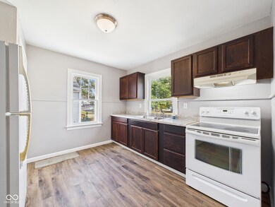 711 E 32nd St, Anderson, IN 46016 - photo 6