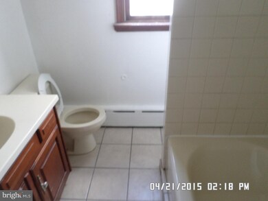 86 Barker Ave, Sharon Hill, PA 19079 - photo 5