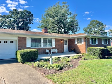 8026 Singleton St, Indianapolis, IN 46227 - photo 2