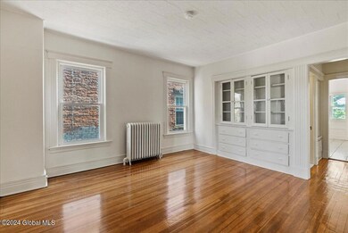 unlisted-address, Albany, NY 12206 - photo 3