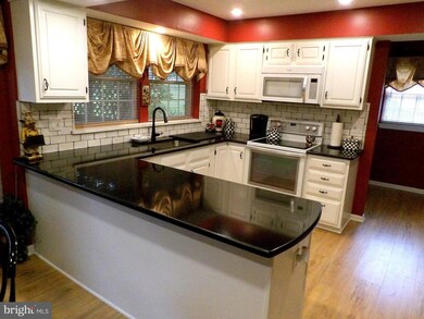 3 Crystal Field Ct, Baltimore, MD 21209 - photo 2