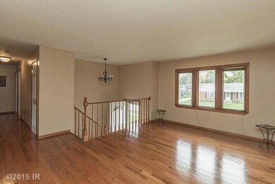 4821 Merced St, Des Moines, IA 50310 - photo 2