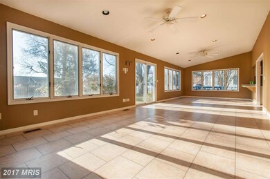 103 Lake View Dr, Annapolis, MD 21403 - photo 7