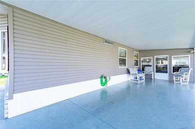 36708 Dina Dr, Zephyrhills, FL 33542 - photo 6