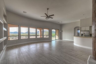 Living Room (3)