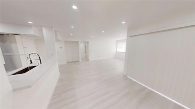 20230 NE 3rd Ct unit 6, Miami, FL 33179 - photo 5